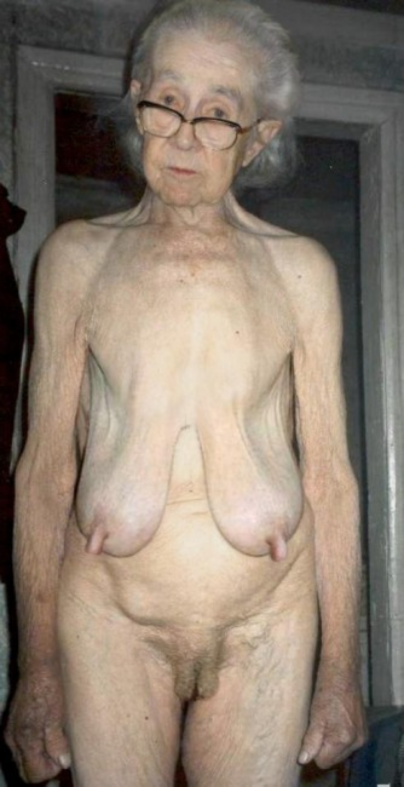 Very old granny nudes