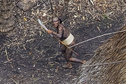 Civilizací nedotčený kmen v Brazílii