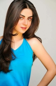 Nahá herečka Rida Asfahani (foto + video)