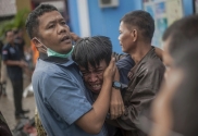Tsunami v Indonésii (foto + video)