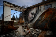 Street Art ve zničeném městě Paradise