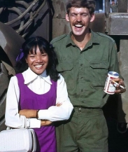 Společnice během války ve Vietnamu