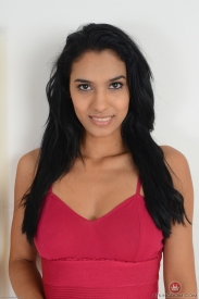 Karmen Bella